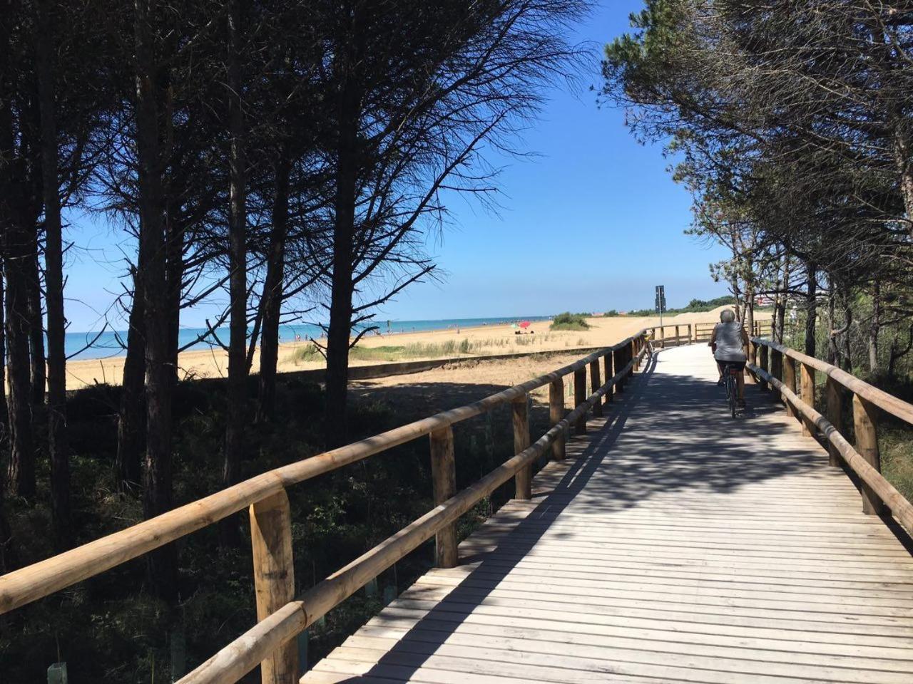 Appartamenti Bristol Bibione Exteriör bild